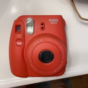 Polaroid camera instax 8